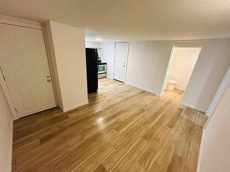 720 Quaill Ave #5 — Photo 6