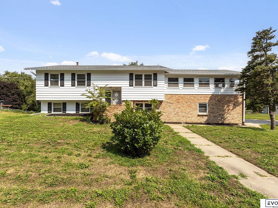 1st image of 1418 Fairfax Rd