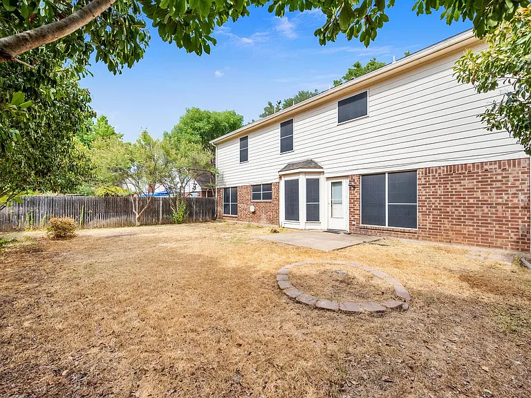 7517 Point Reyes Dr — Photo 27