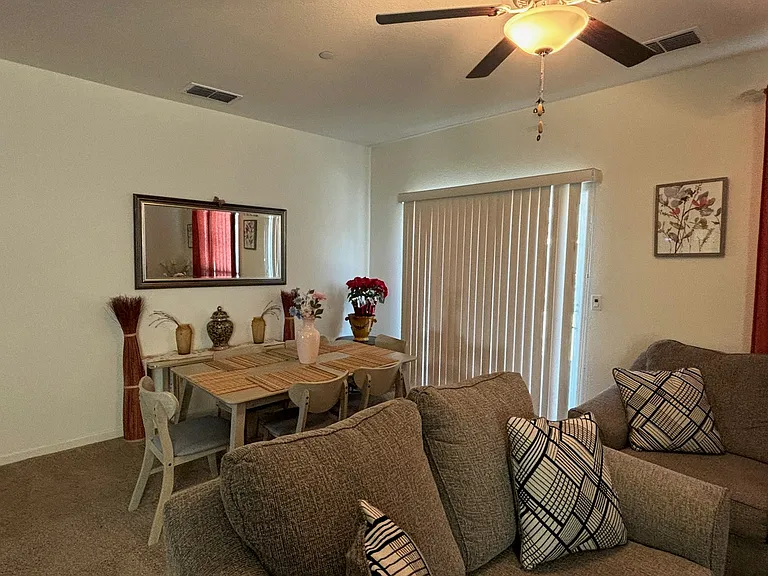 10424 Skynyrd Way — Photo 27
