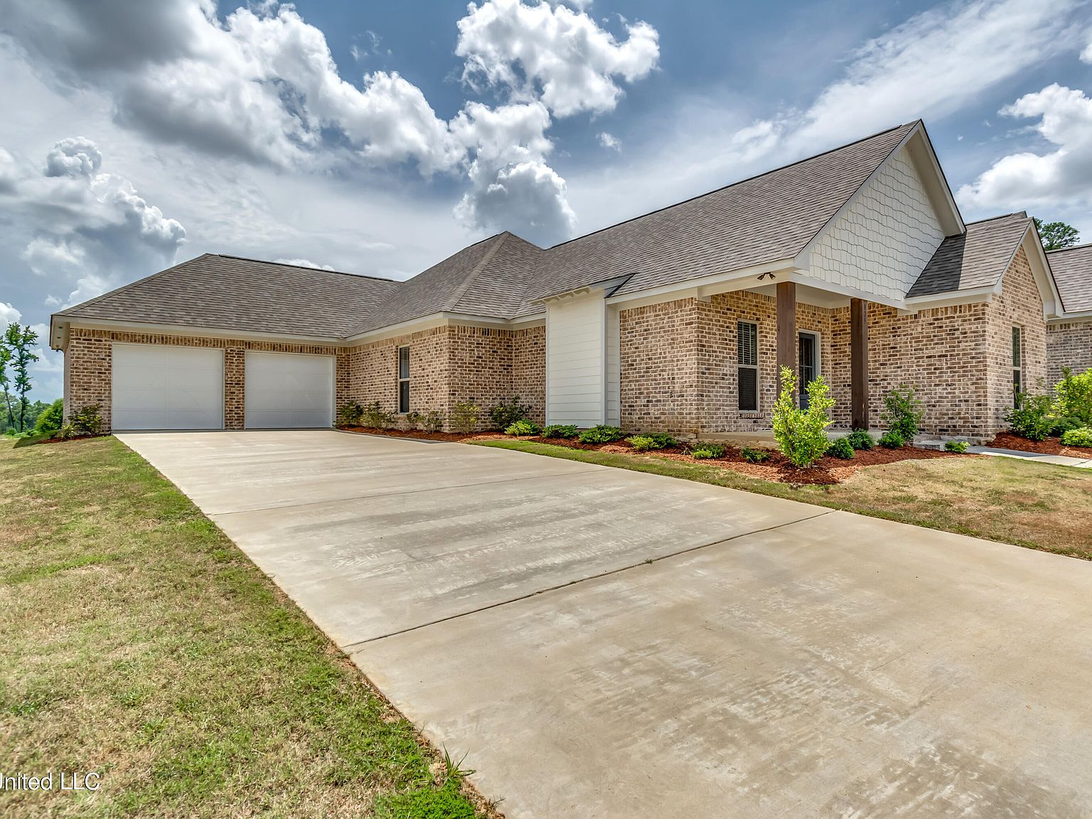 825 Long Leaf Cir, Brandon, MS 39042 MLS 4085999 Zillow
