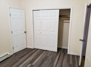 51 Richards St #1R, Newark, NJ 07105