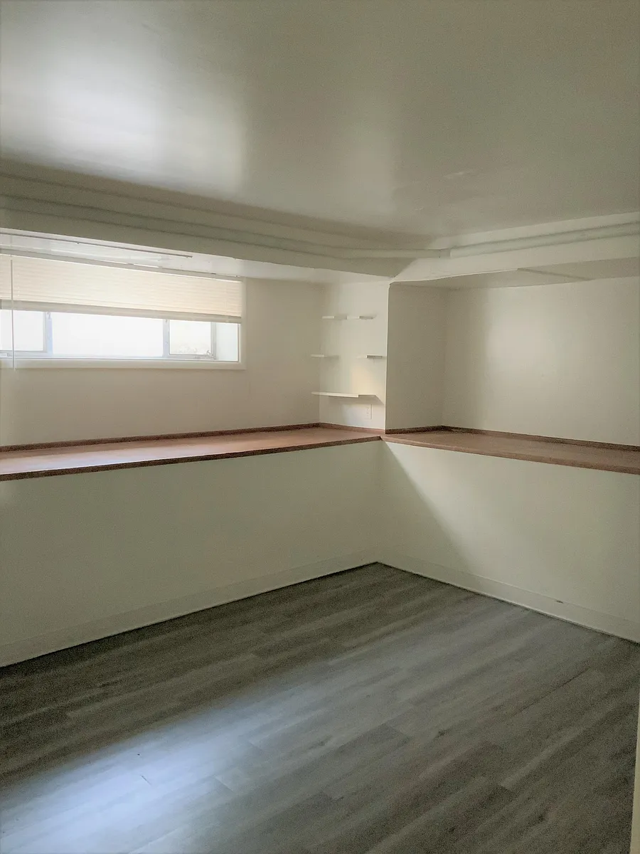 Building Photo - 1410 Washington Ave #1
