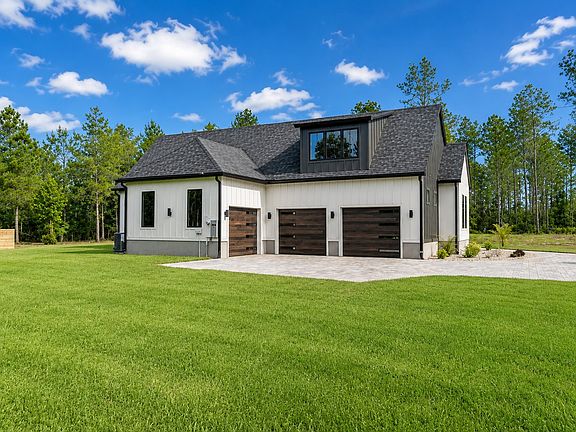3rd image of 34767 Steeple Chase Way