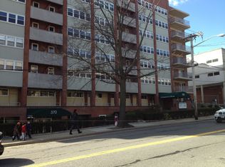 370 Westchester Ave APT 3E, Port Chester, NY 10573
