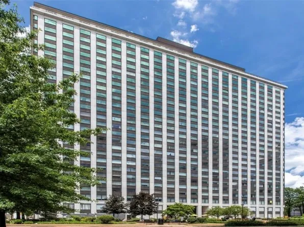 320 Fort Duquesne Blvd APT 19G, Pittsburgh, PA 15222