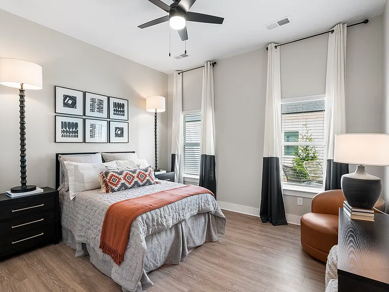Villas at Capital Twenty — Photo 7