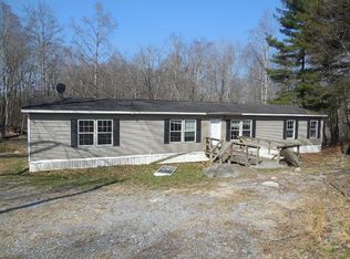 996 Sand Knob Rd, Nimitz, WV 25978