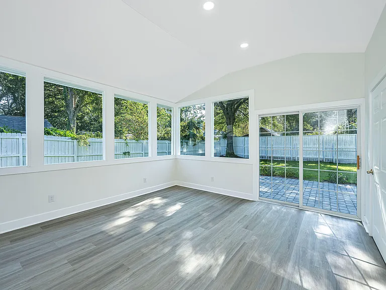 Gorgeous light and bright sunroom