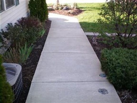 2nd image of 1085 W Mallard Dr