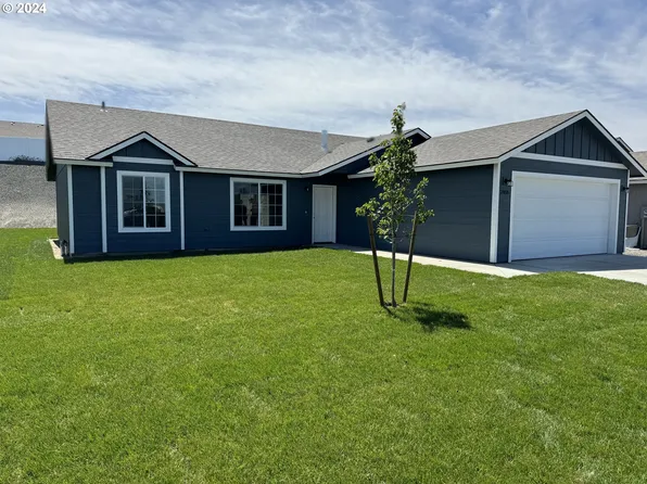 2468 Oriole St, Umatilla, OR 97882