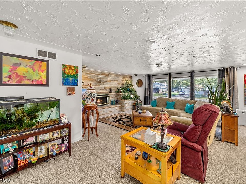 218 N Prospect St, Oberlin, OH 44074 Zillow