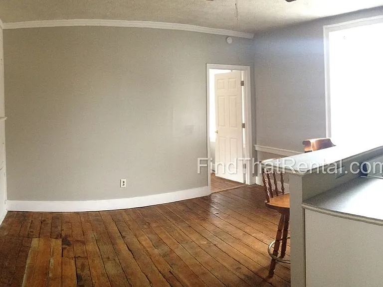 102 N Bedford St — Photo 16