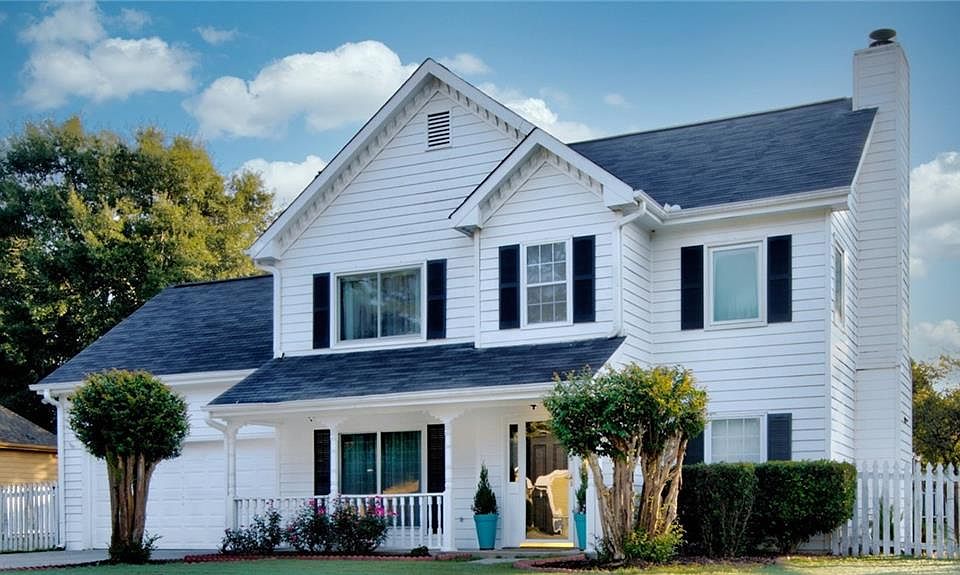 1st image of 558 Ashton Manor Dr