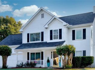 558 Ashton Manor Dr, Loganville, GA 30052