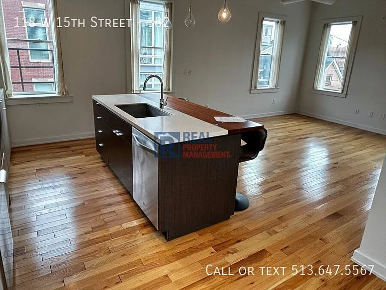 118 W 15th St #182 — Photo 3