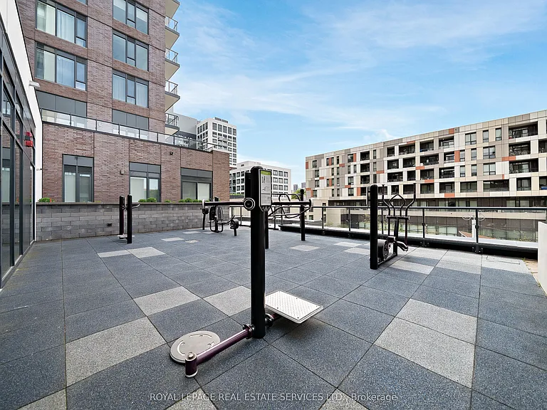 130 River St #1411 — Photo 28