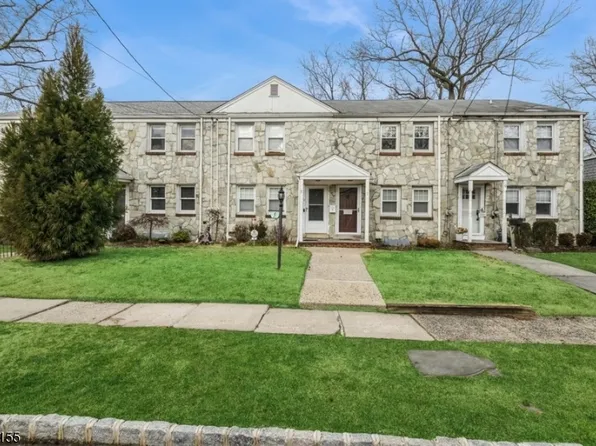 7 W End Pl, Cranford Twp., NJ 07016