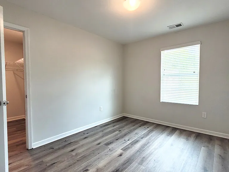 7934 Rudder Cir S — Photo 28