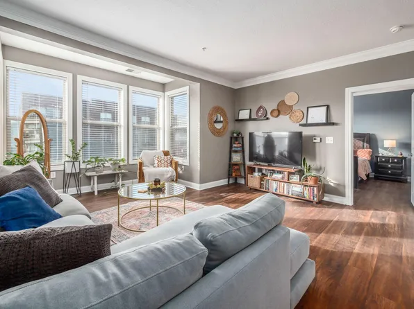 539 W 1st Ave APT 208, Columbus, OH 43215