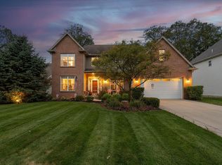 2449 White Aspen Rd, Sylvania, OH 43560
