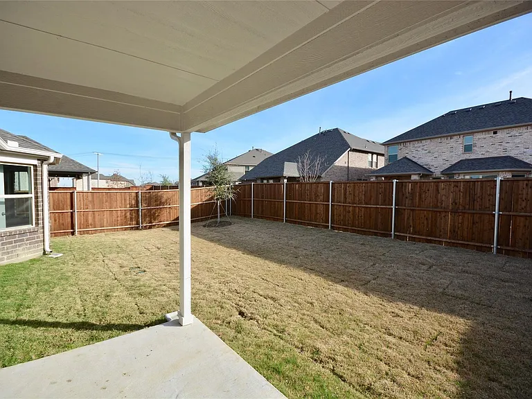 6122 Heron Dr — Photo 15