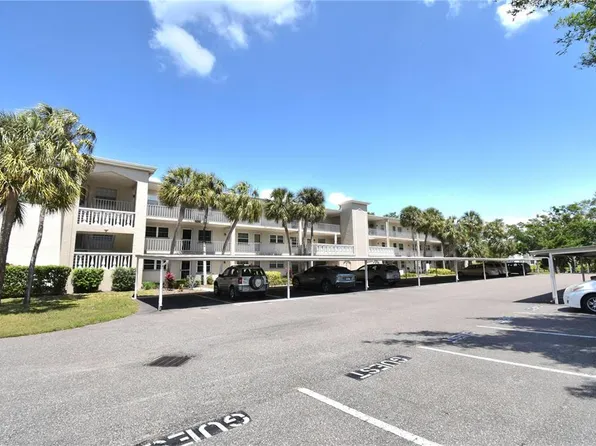940 Virginia St APT 304, Dunedin, FL 34698