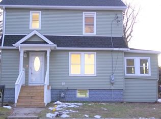 56 Norman St, Springfield, MA 01104