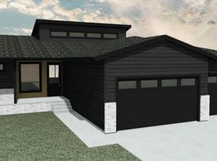 726 Highland St, Harrisburg, SD 57032