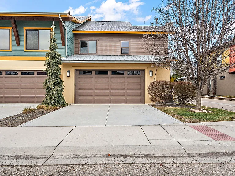 923 S Lone Willow Ave — Photo 26