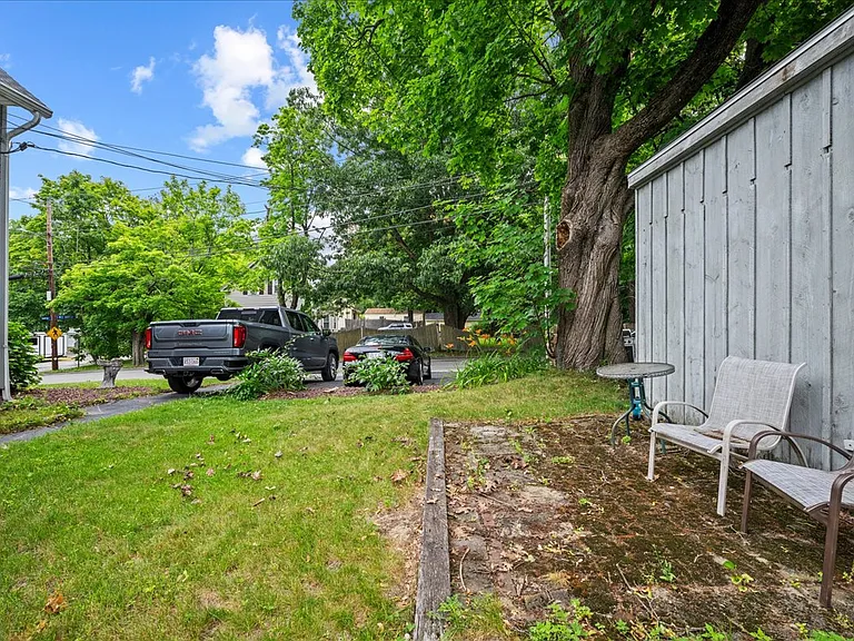 150 Malvern Rd #2 — Photo 16