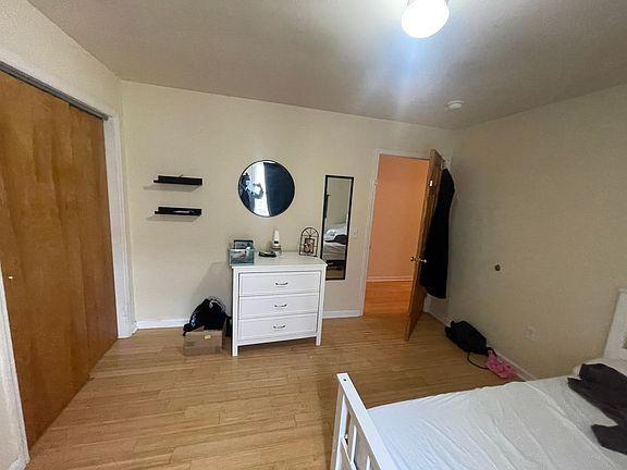 3rd image of 1523 N 17th St #3