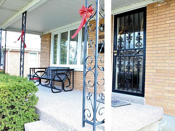 4th image of 7805 Jonquil Dr