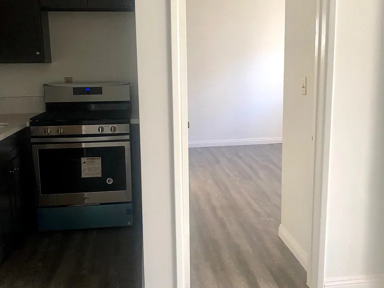 311 San Marcos St — Photo 6