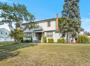 38 Stonehurst Blvd, Freehold, NJ 07728