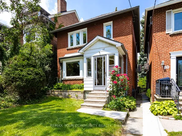 82 Abbott Ave, Toronto, ON M6P 1H6