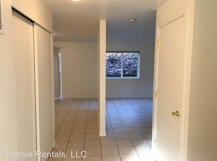 17495 University Ave APT J, Sandy, OR 97055