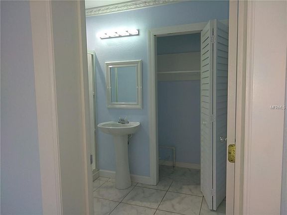 5th image of 2314 Whittier St