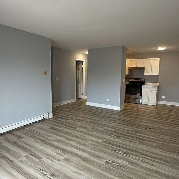 333 Hawthorne Cir #5 — Photo 9