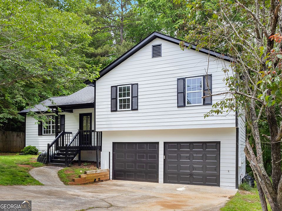 1st image of 225 Hampton Dr