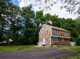 434 South St, Foxboro, MA 02035