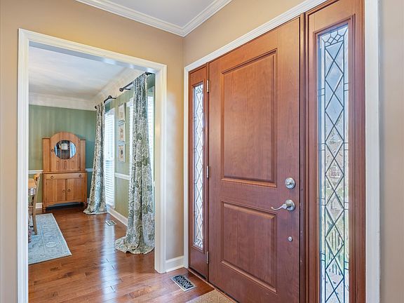 3rd image of 7444 River Bend Cir