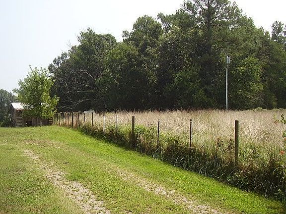 3 Pastures & A Pond!