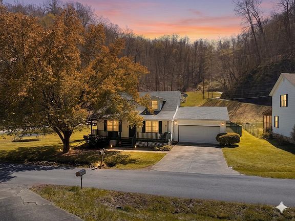 2nd image of 244 Chimney Rock Rd