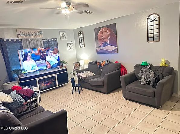 8005 Coyle St #8005, Bay Saint Louis, MS 39520