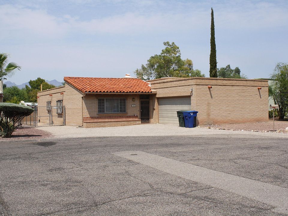 1st image of 3743 E Calle Barcelona