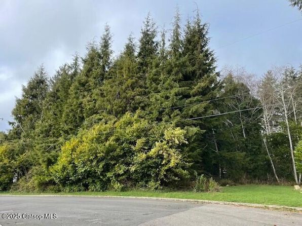 Vacant Alpine St, Seaside, OR 97138