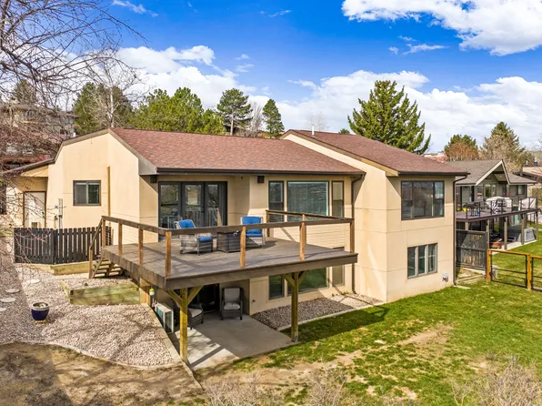 2753 Greenbriar Dr, Great Falls, MT 59404