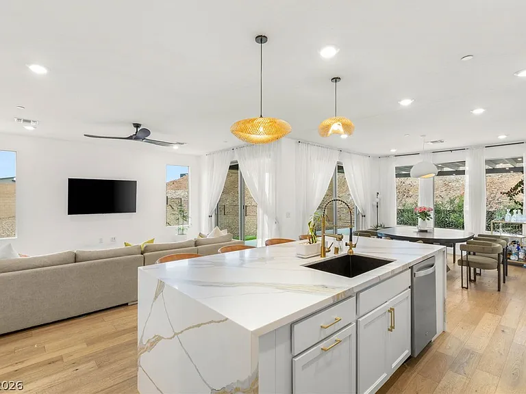 6 Sun Lily Ln — Photo 11