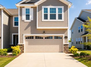 6319 Mallow Crossing Ln, Charlotte, NC 28213